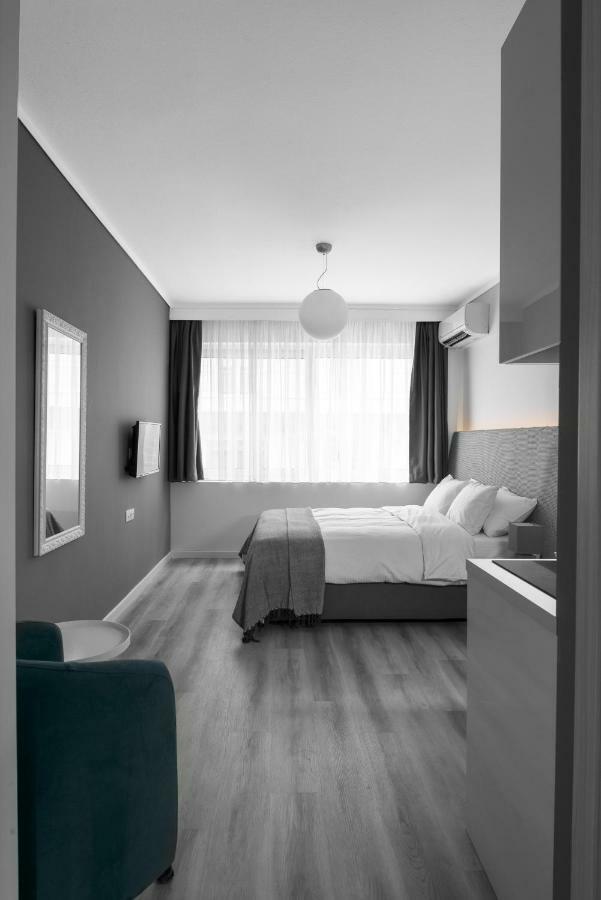 M&f Luxury M Apartment