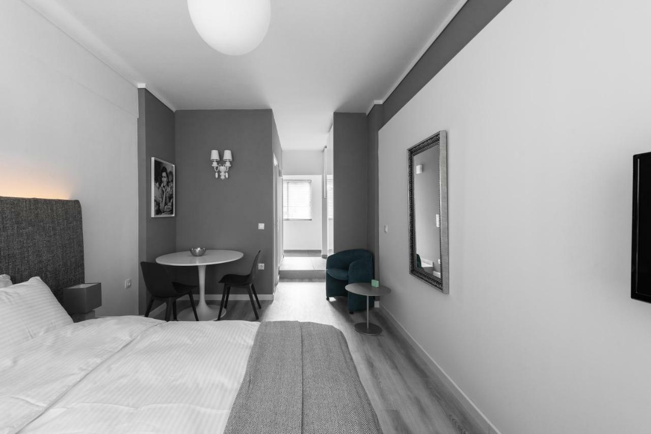 M&f Luxury Est. 2019 / F Apartment