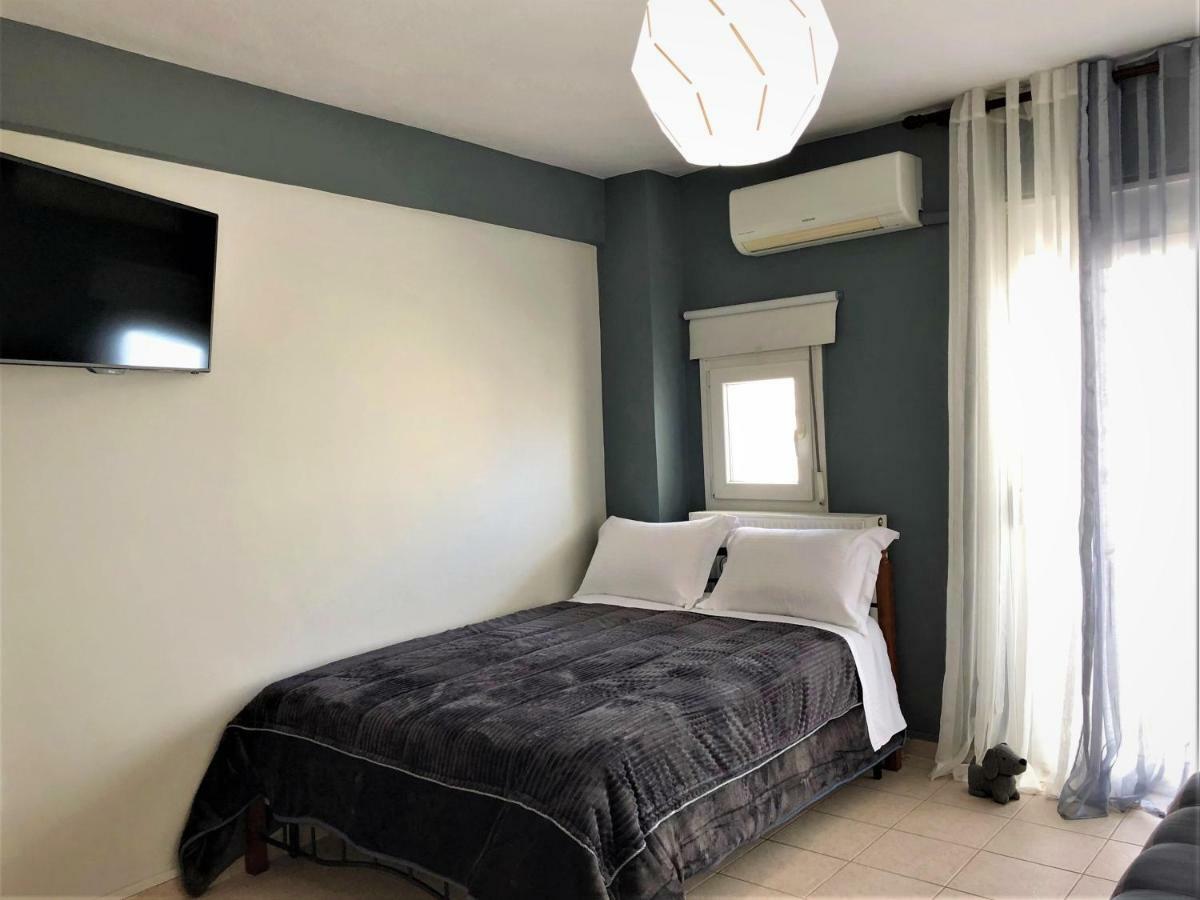 Appartement Konstantina's Studio Skg