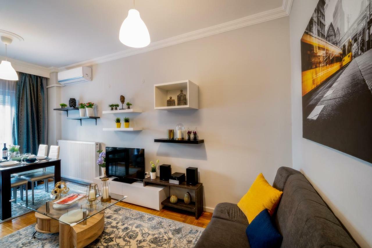 Deluxe Apt. Apartment