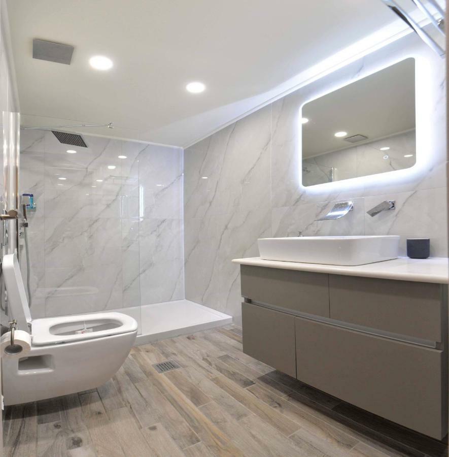 Apartment Papafeio Luxury Living 100m2