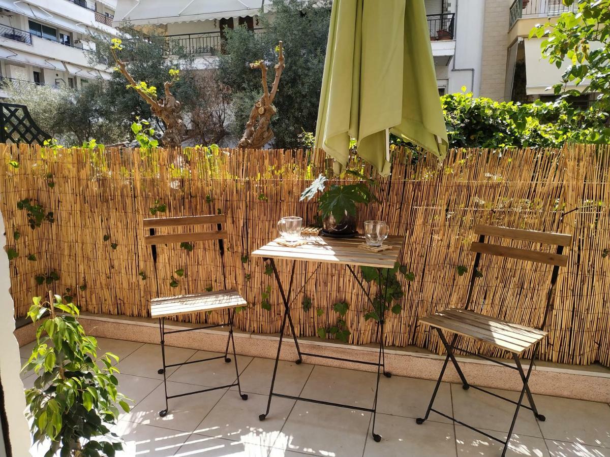 Bright Steps From The Sea Apartment Thessaloniki