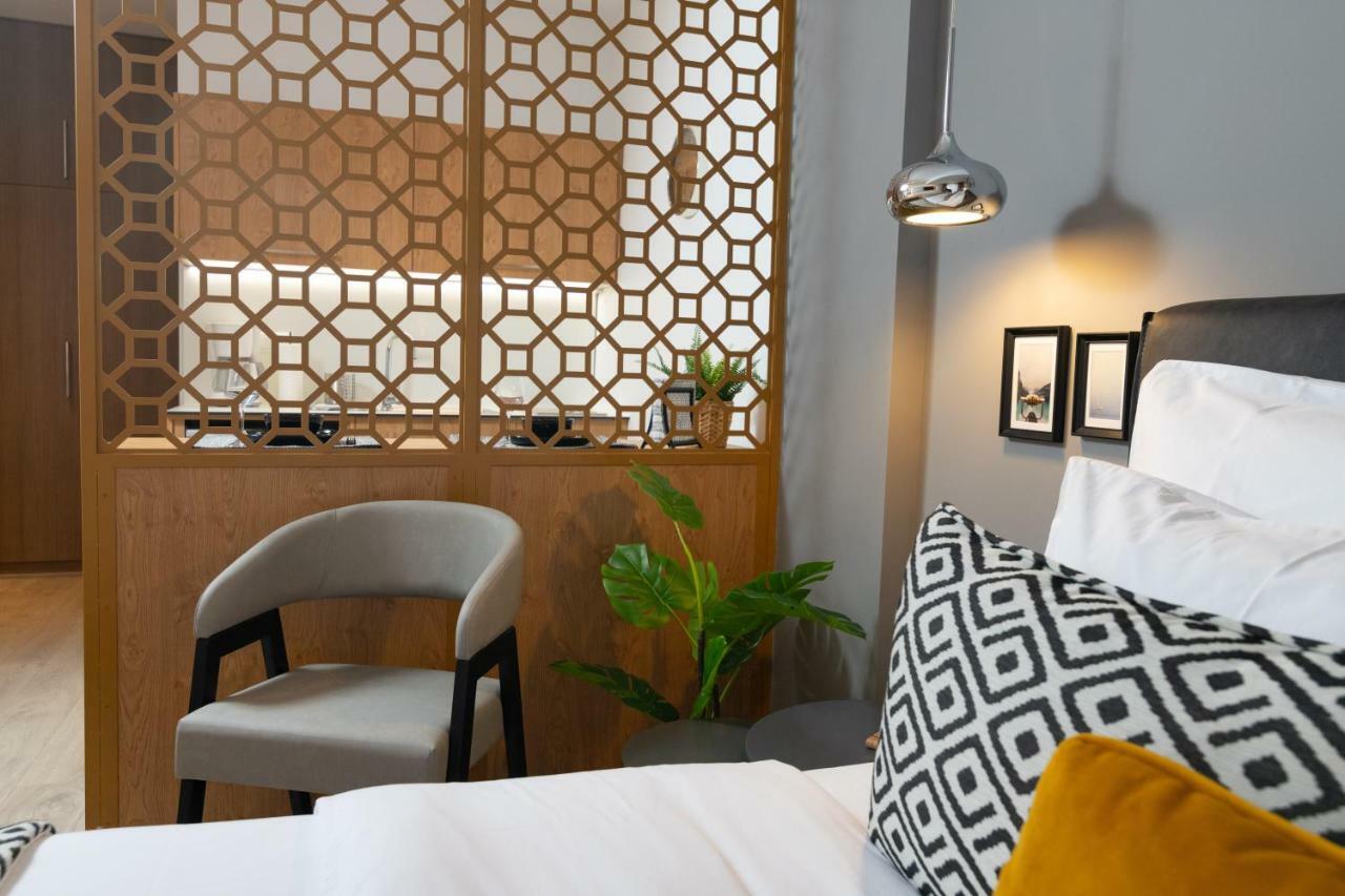 Apartment F & B Collection - Seaview Minilux