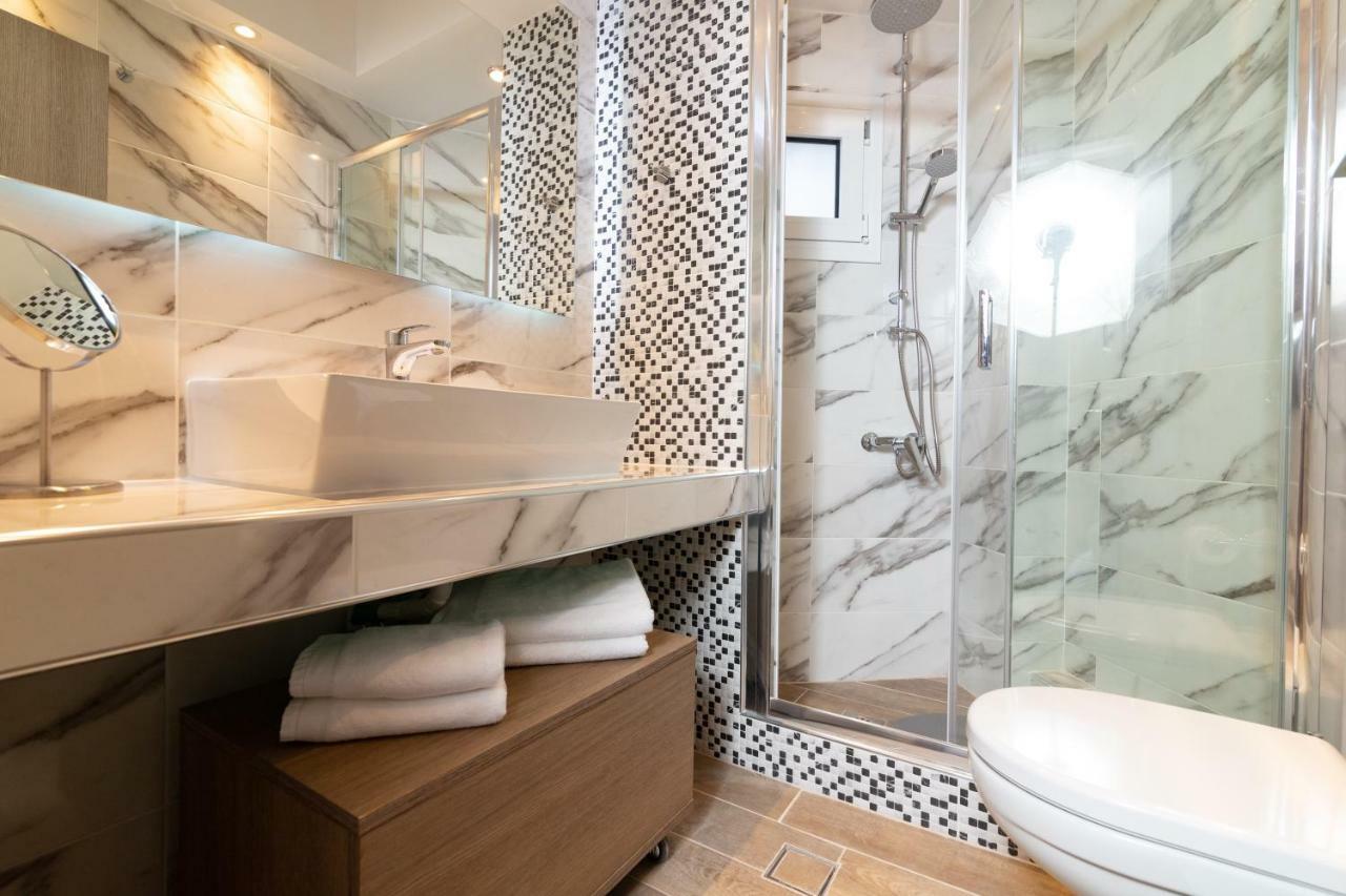 F & B Collection - Seaview Minilux Apartment *