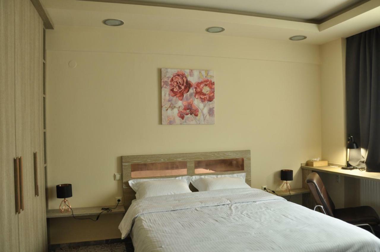 Agias Sofias Street Luxurious * Tessalónica