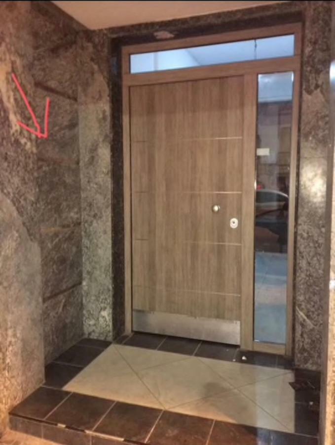 Sonias Central Jacuzzi Apartment,100mbps Apartment