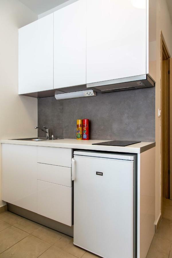 The Modern Apartment *