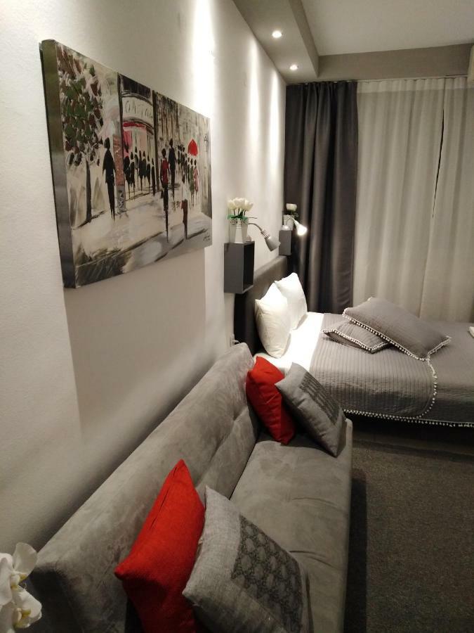 Mini Apartment