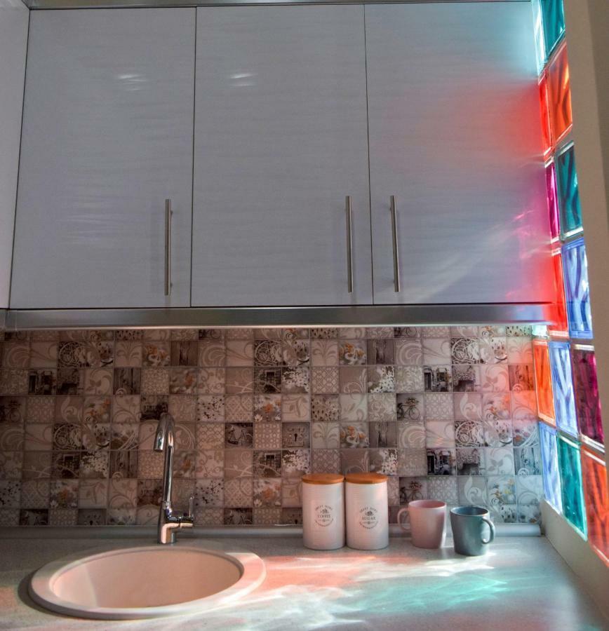 Nephele Luxury Apartment *