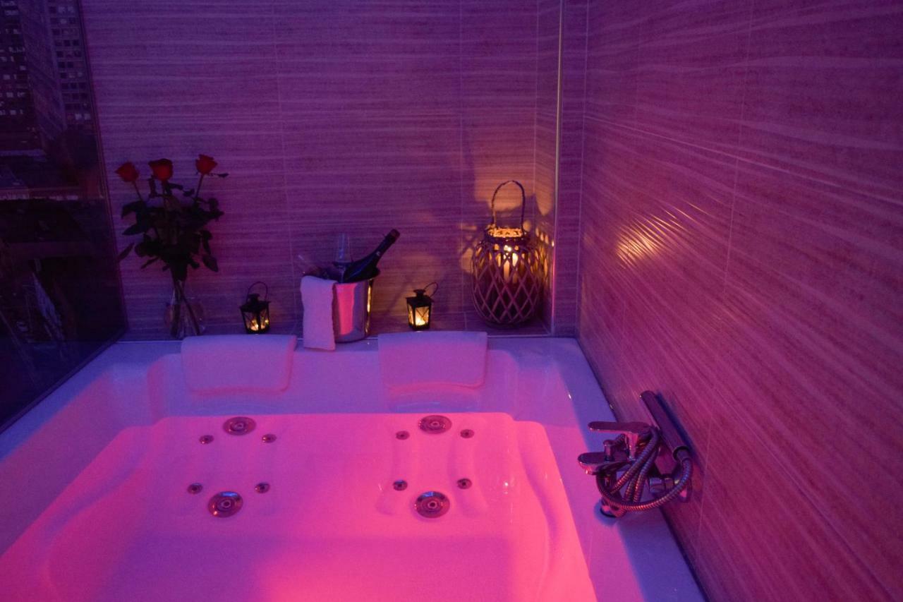 Nephele Luxury *