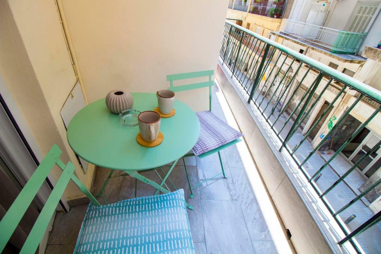 Flow - White Tower Two Bedroom Apartment *