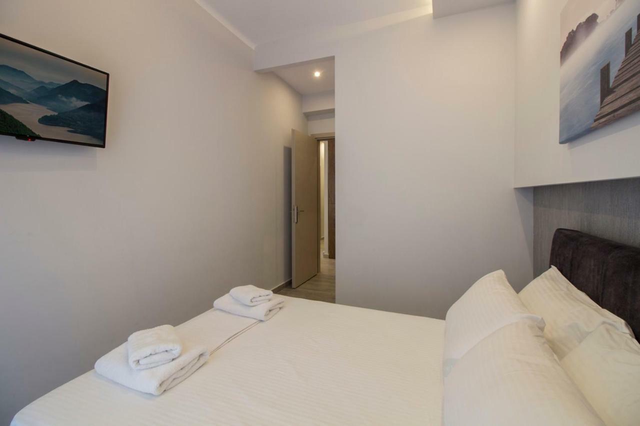 Apartment Flow - White Tower Two Bedroom