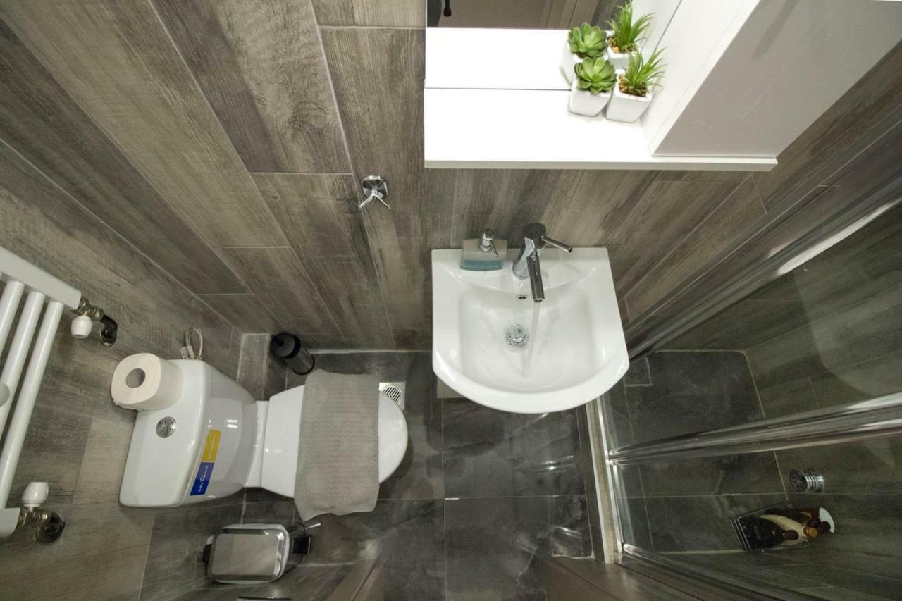 Flow - White Tower Two Bedroom *