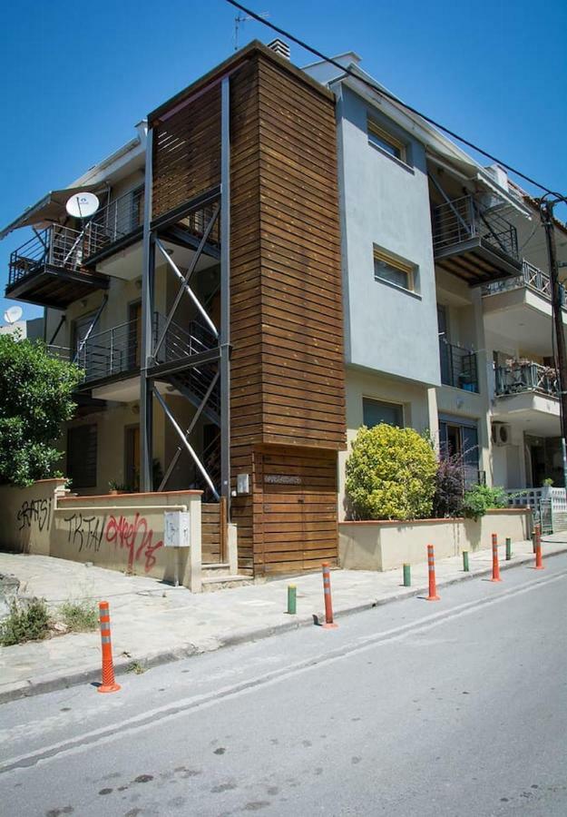 Quiet Urban With Private Backyard * Thessaloniki