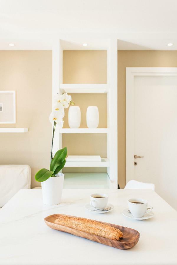 Apartment Lori Margariti Sea View Flat