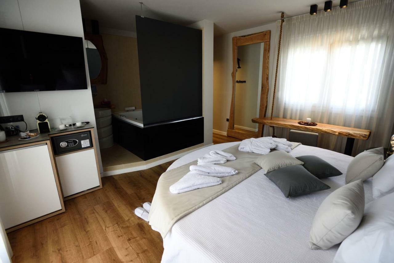Magnifique Luxury Apartment