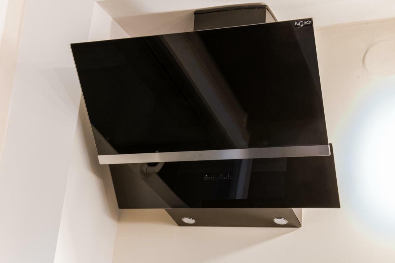 Chung Cư 56 M² 2 Ngủ, 1 Tắm Riêng ở Trung Tâm Thành Phố *