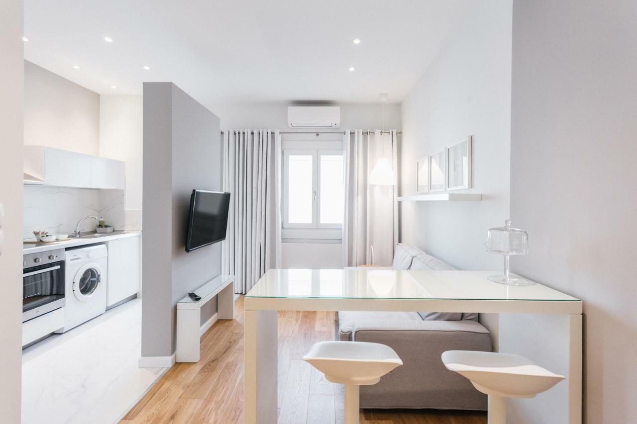 Lori Margariti Sea View Flat