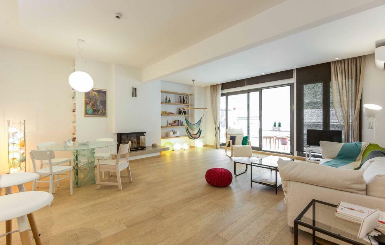Stylish 3-bedroom & Terrace Apartment Thessaloniki