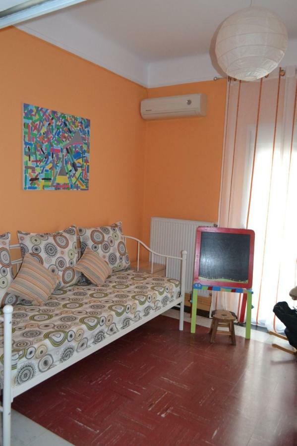 Agia Sofia's Down Town Flat