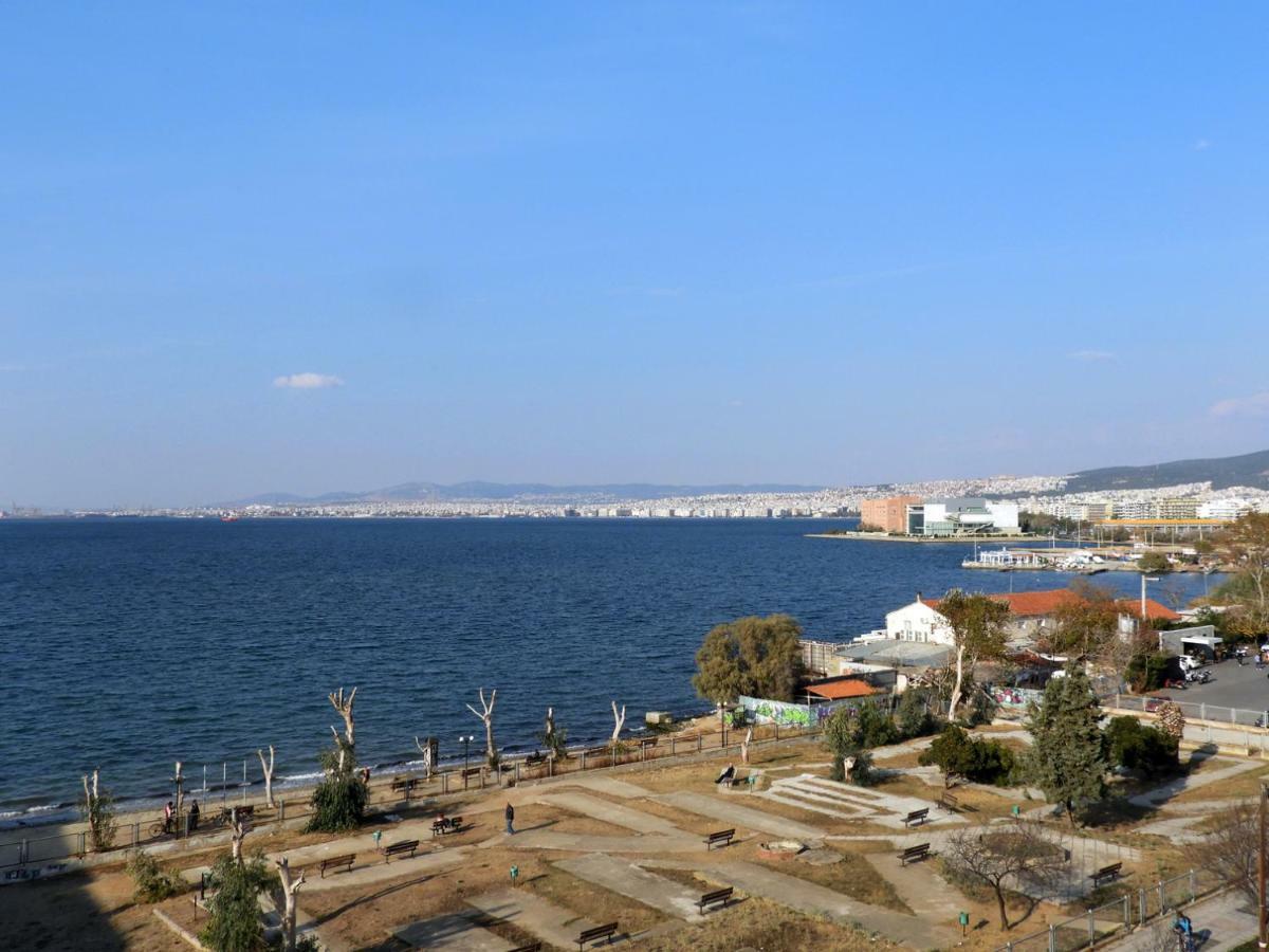 Seafront Family & Free Parking, The Cruiseflat Apartment *