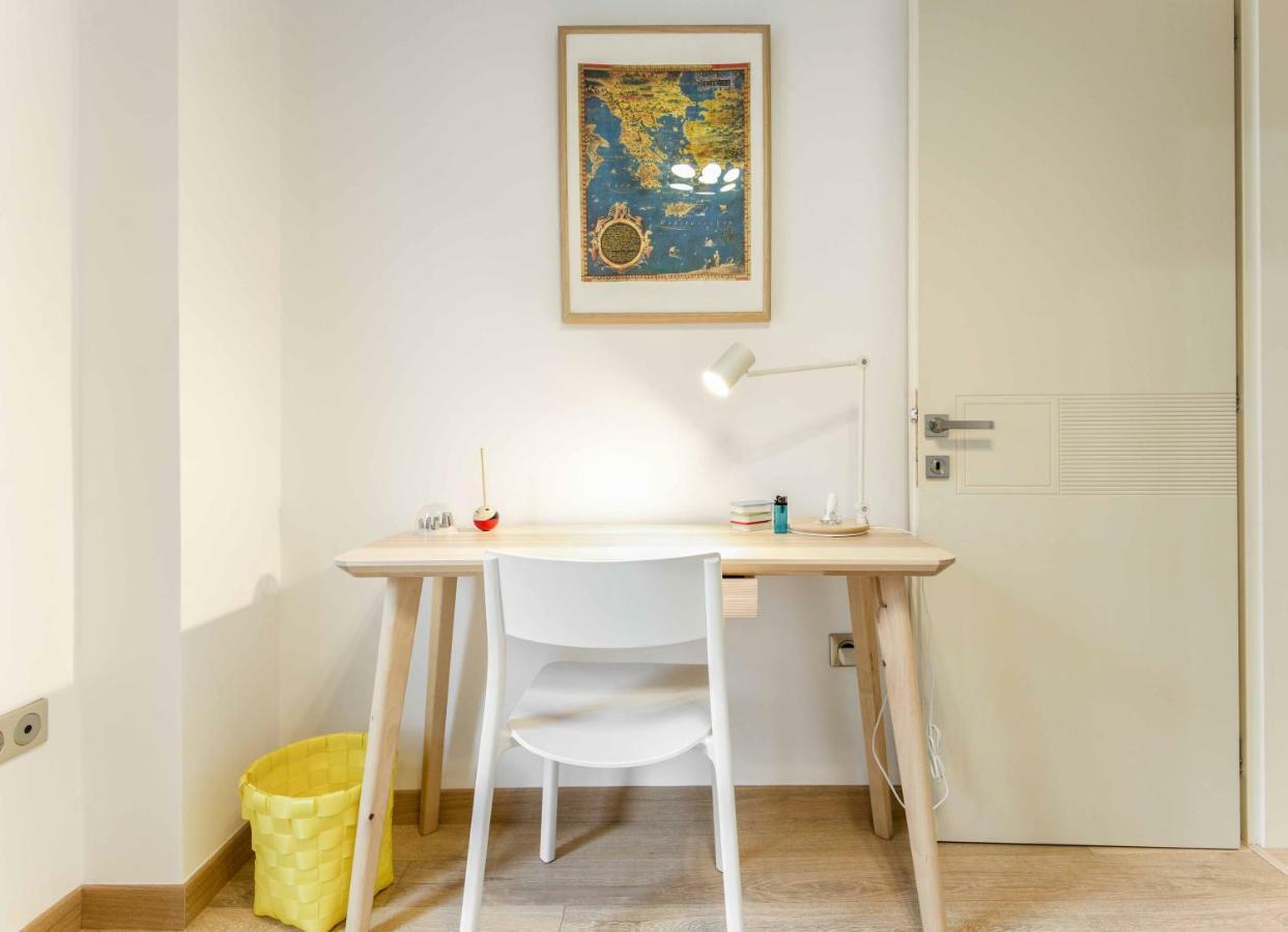Stylish 3-bedroom & Terrace Apartment Thessaloniki