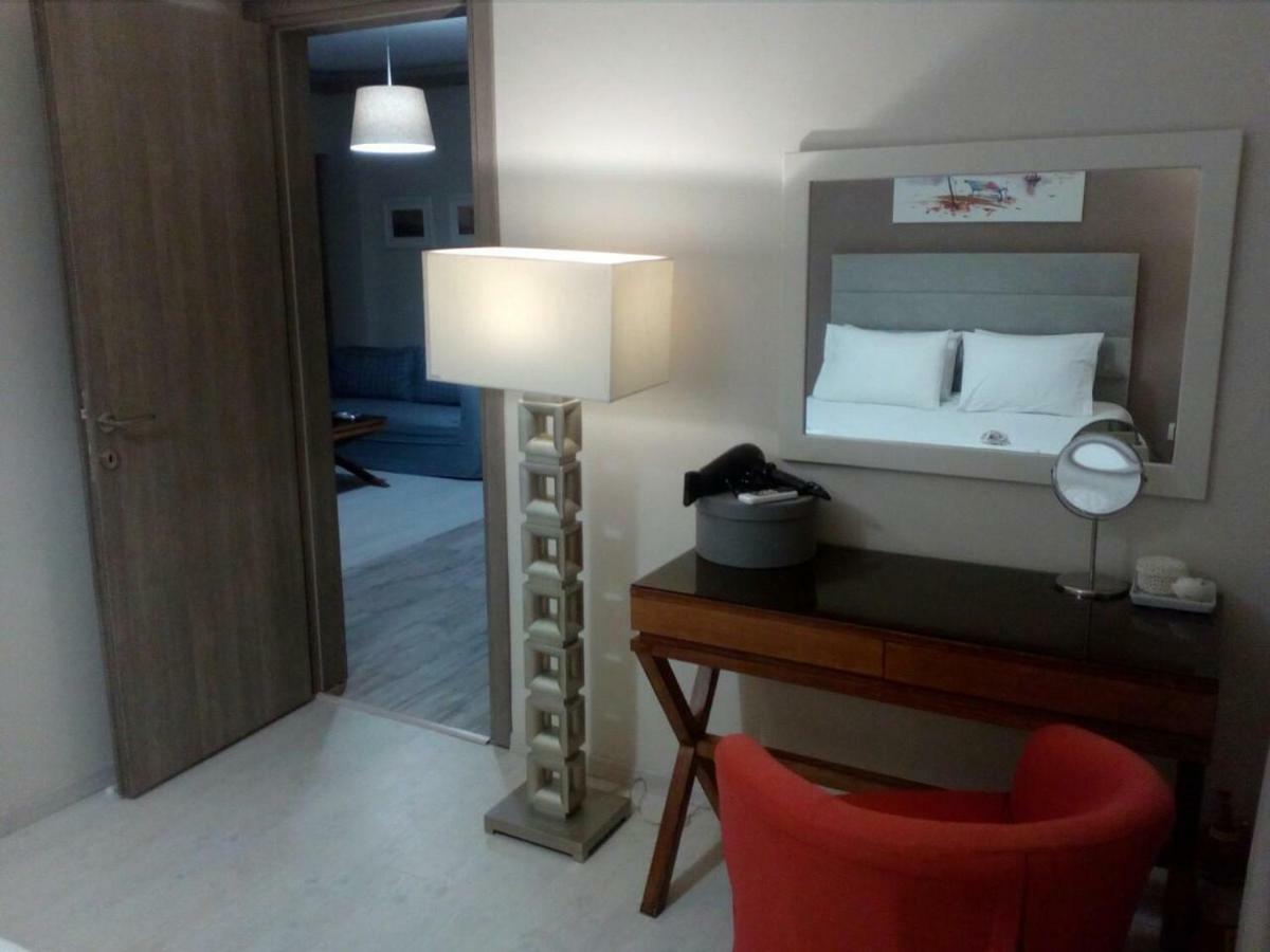 Waterfront Luxury Sea View Apartment