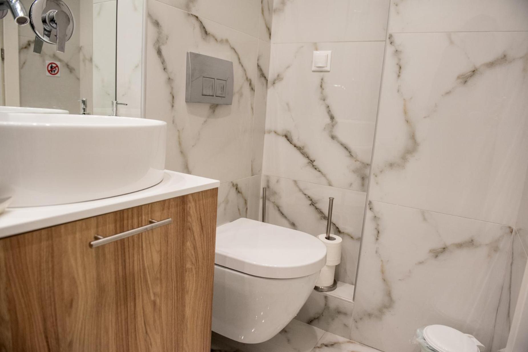 Leiland #colony_white_tower_suite