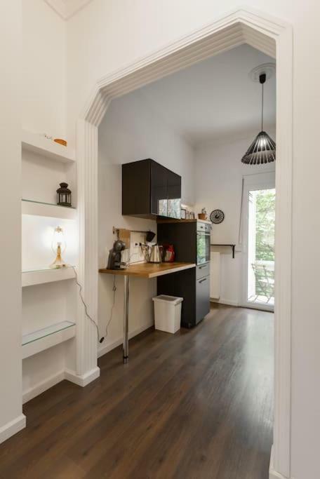 Market- Upper Aristotelous Sq Luxury Apartment Thessaloniki