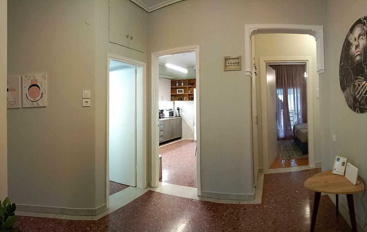 Royal Deluxe Apt. *