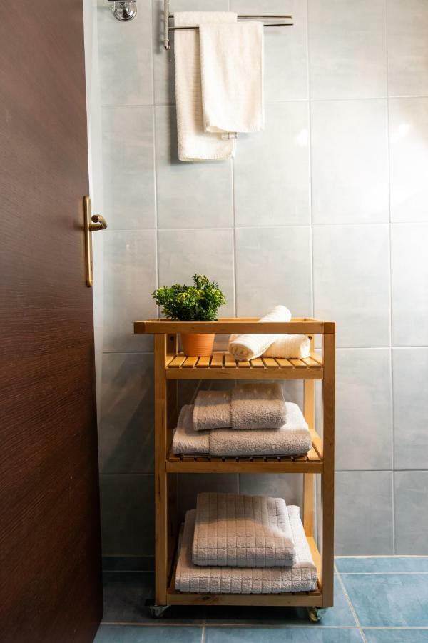 F & B Collection - For 3 Thessaloniki