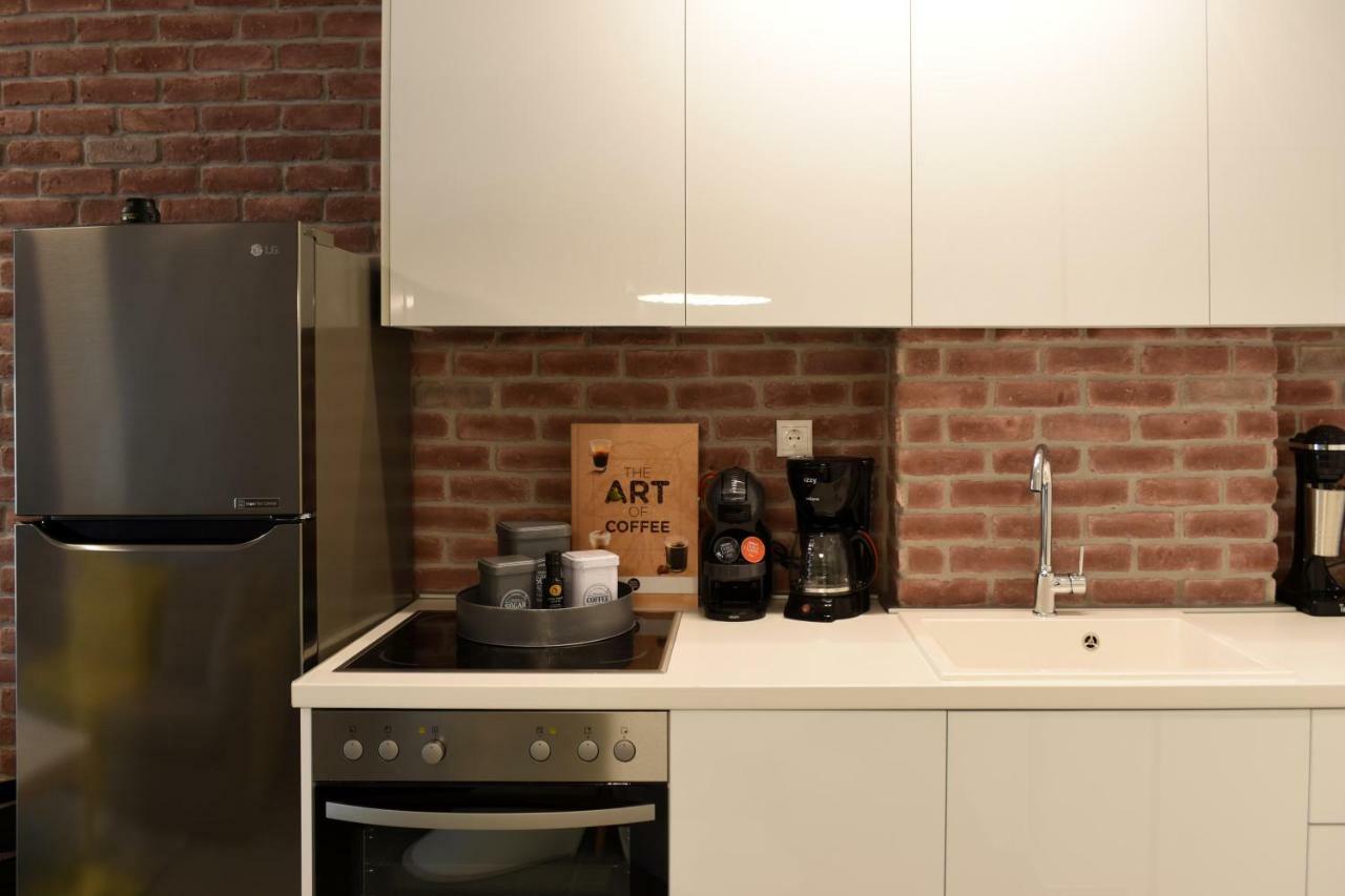 Comely N Gusto Luxury Apts. *