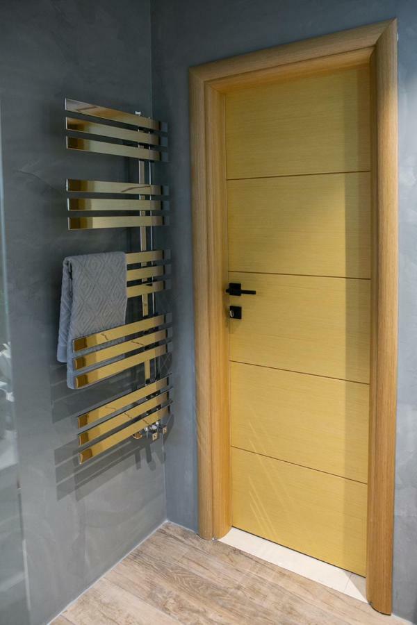 Modern Est.6 Thessaloniki