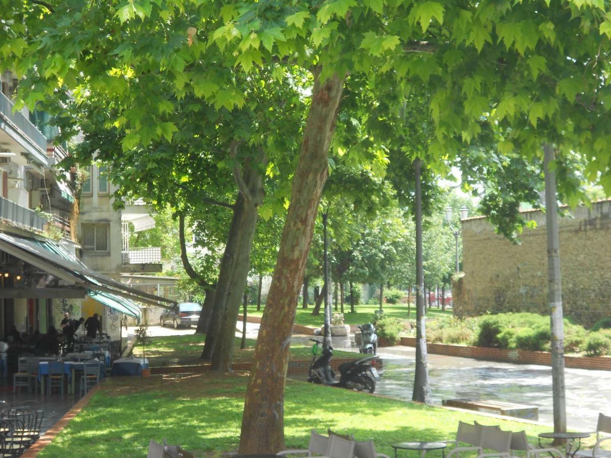 Near Kamara Apartment