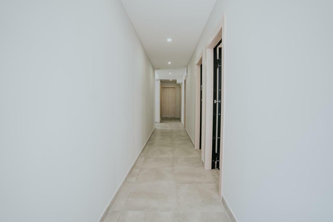 Unique Experience Apartment's