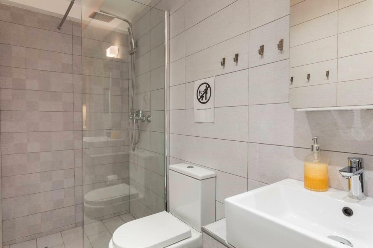 Hashtag 1 Apartment *