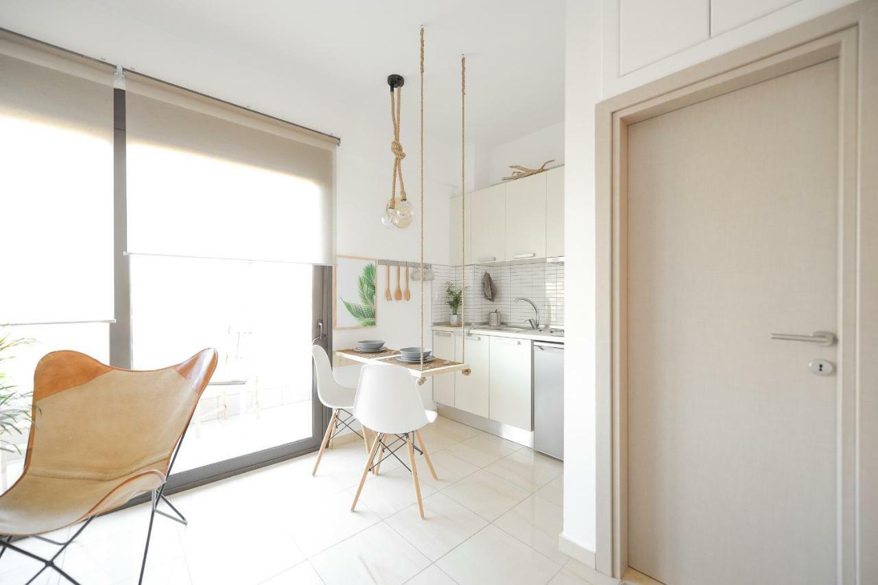F & B Collection - Escape Avenue Apartment *