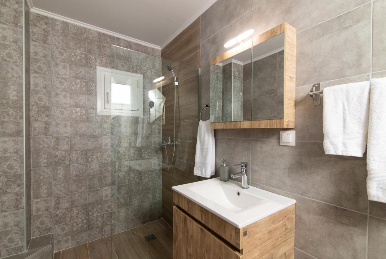 F & B Collection - For 6 * Thessaloniki