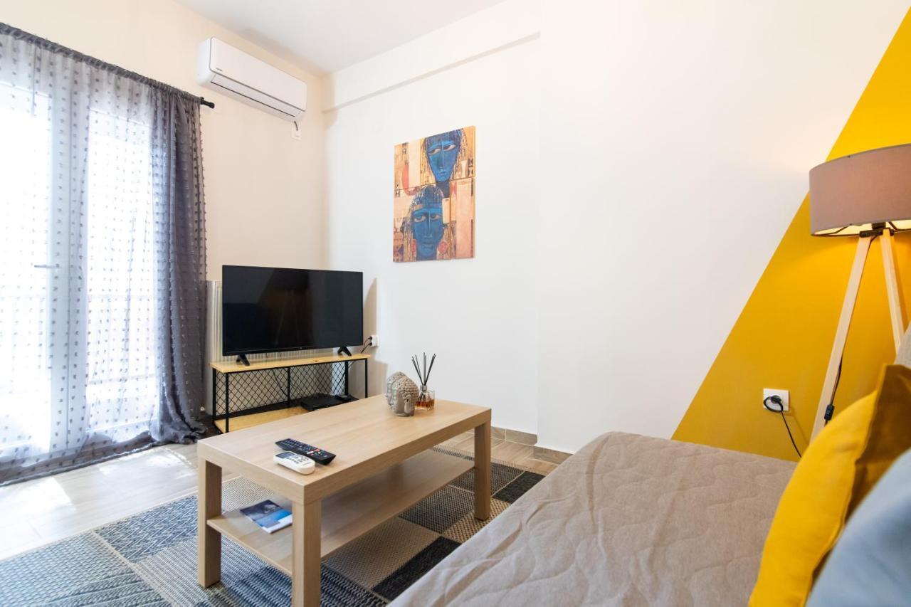 Apartment F & B Collection - For 6 *