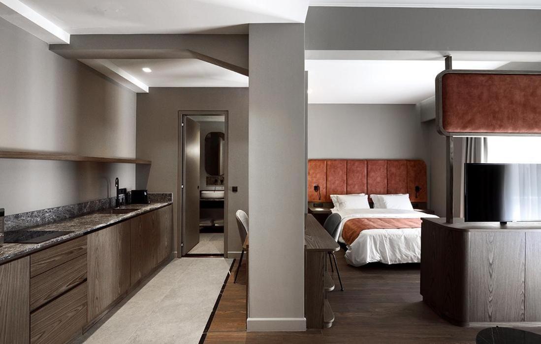 Roomore * Thessaloniki