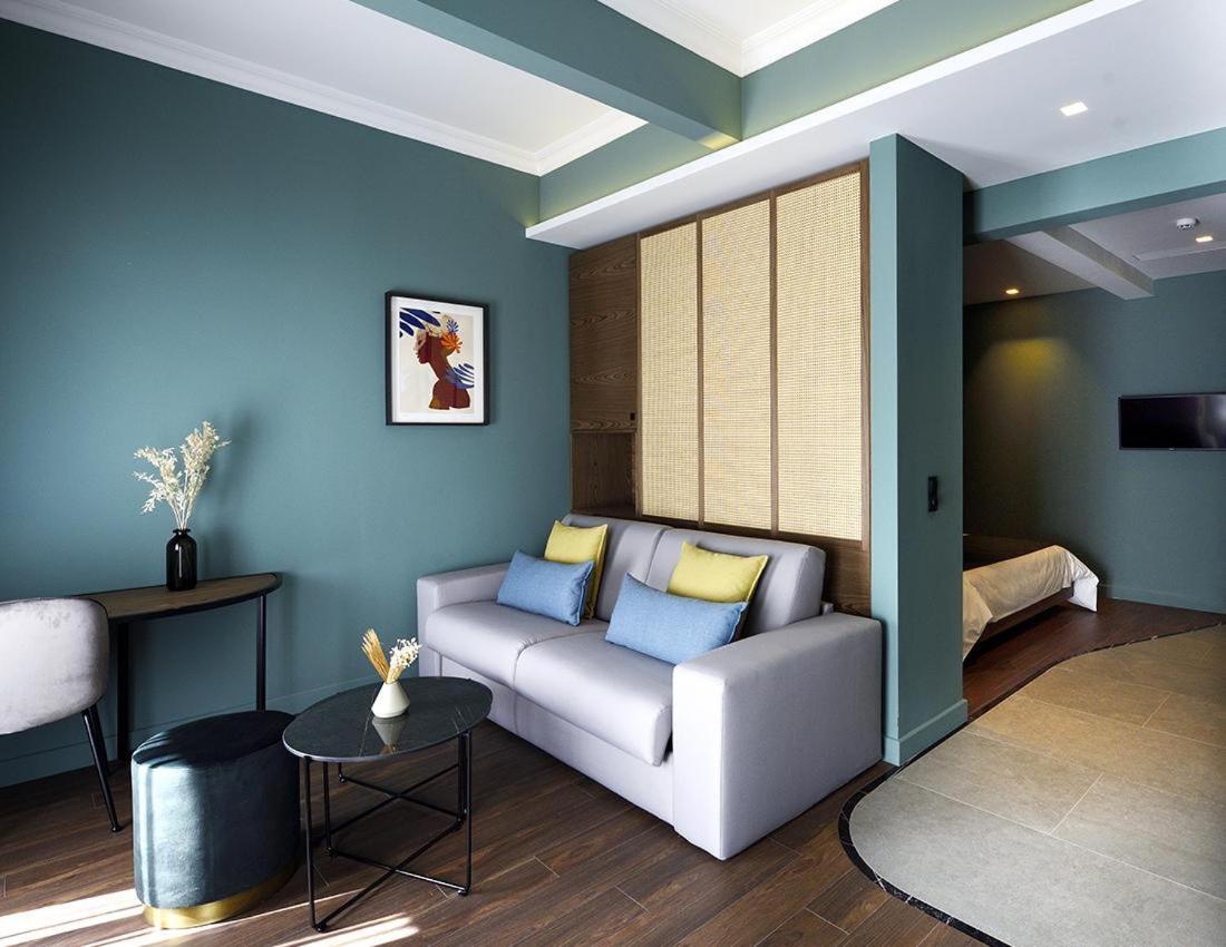 Roomore * Thessaloniki