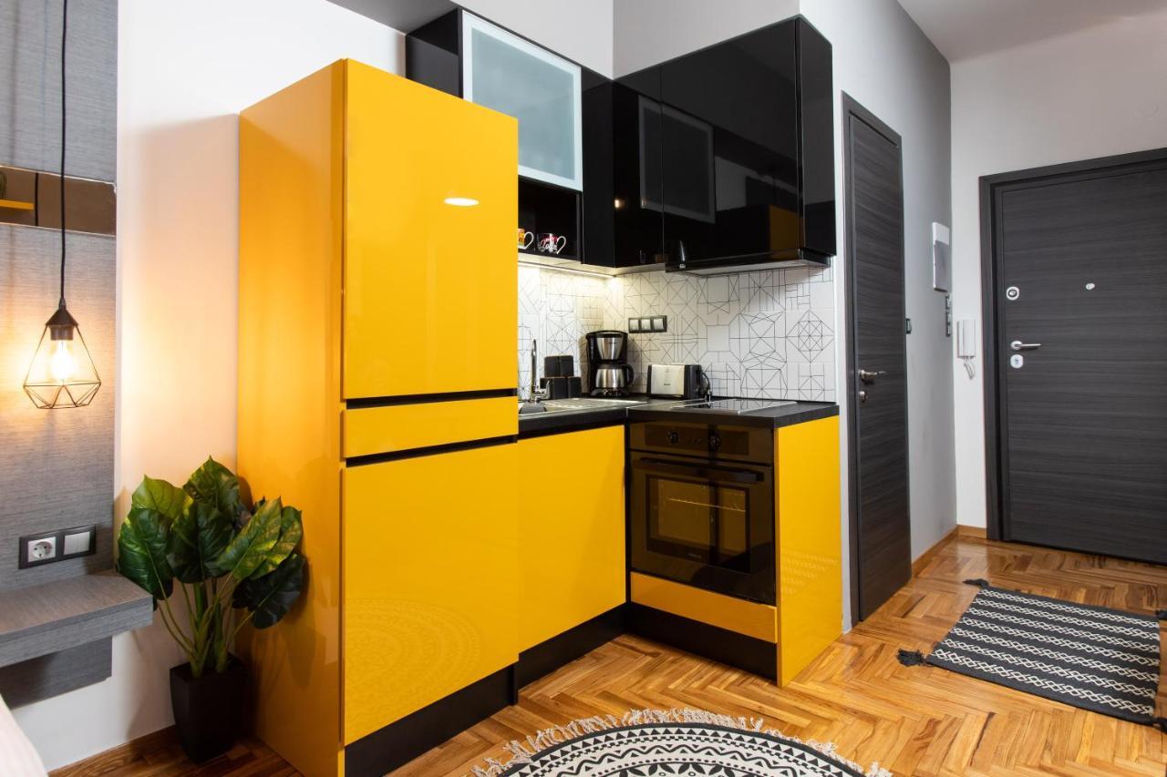 Daire Downtown Luxury Boutique : The Yellow *