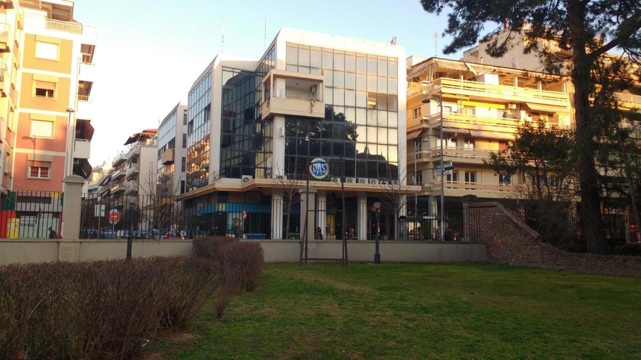 Center Near The Sea!unique Crystal With Amazing View *