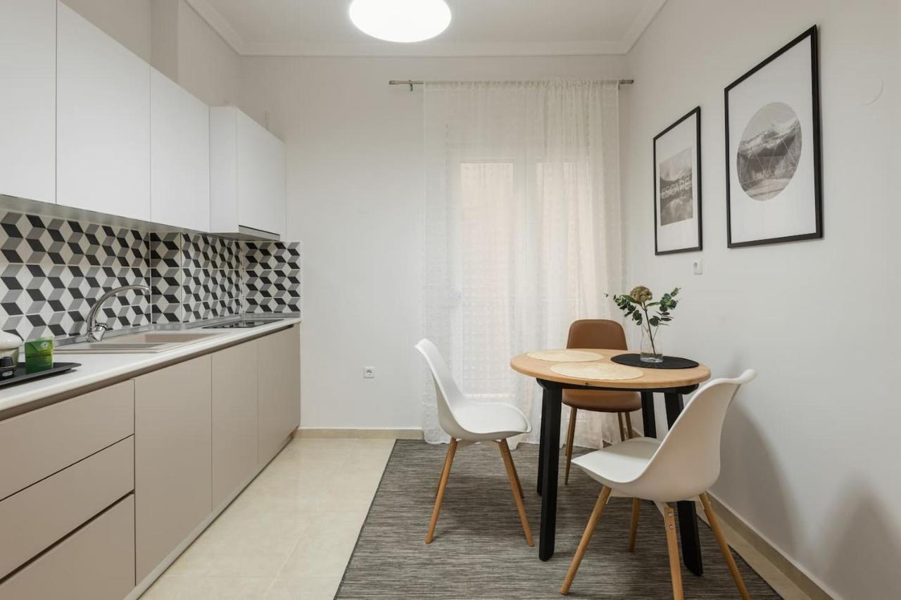 Center Of Apartment *