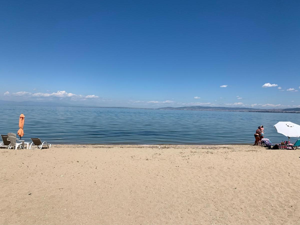 Apartment 30m From The Sea