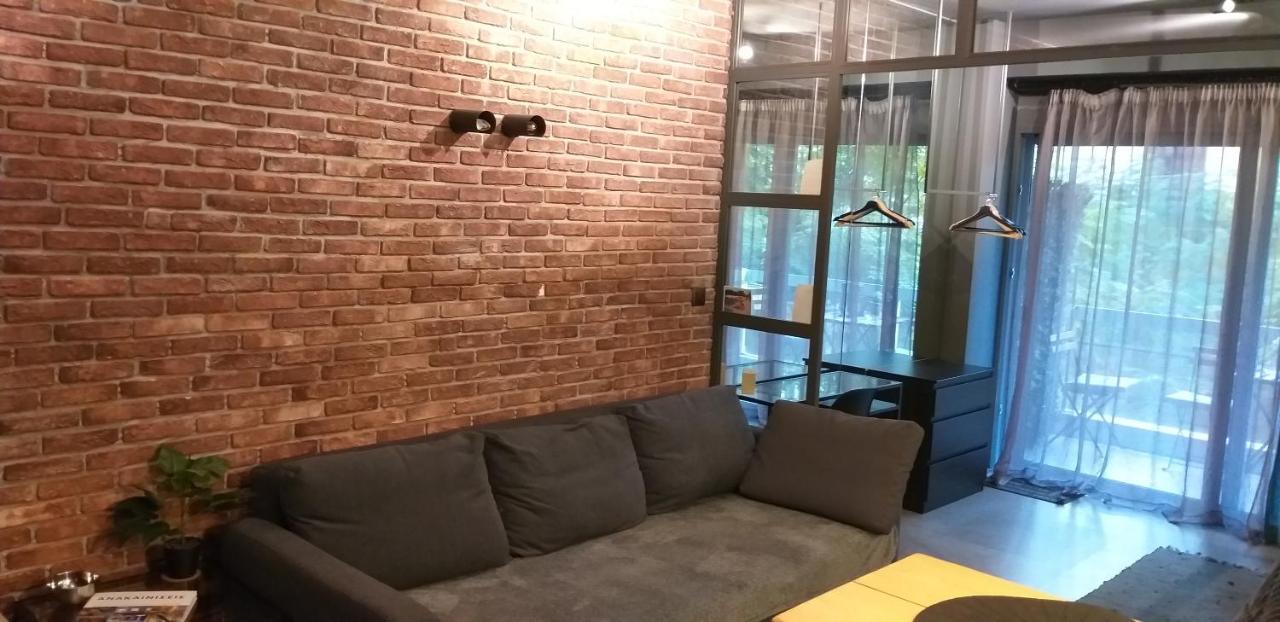 Agias Sofias Apartment