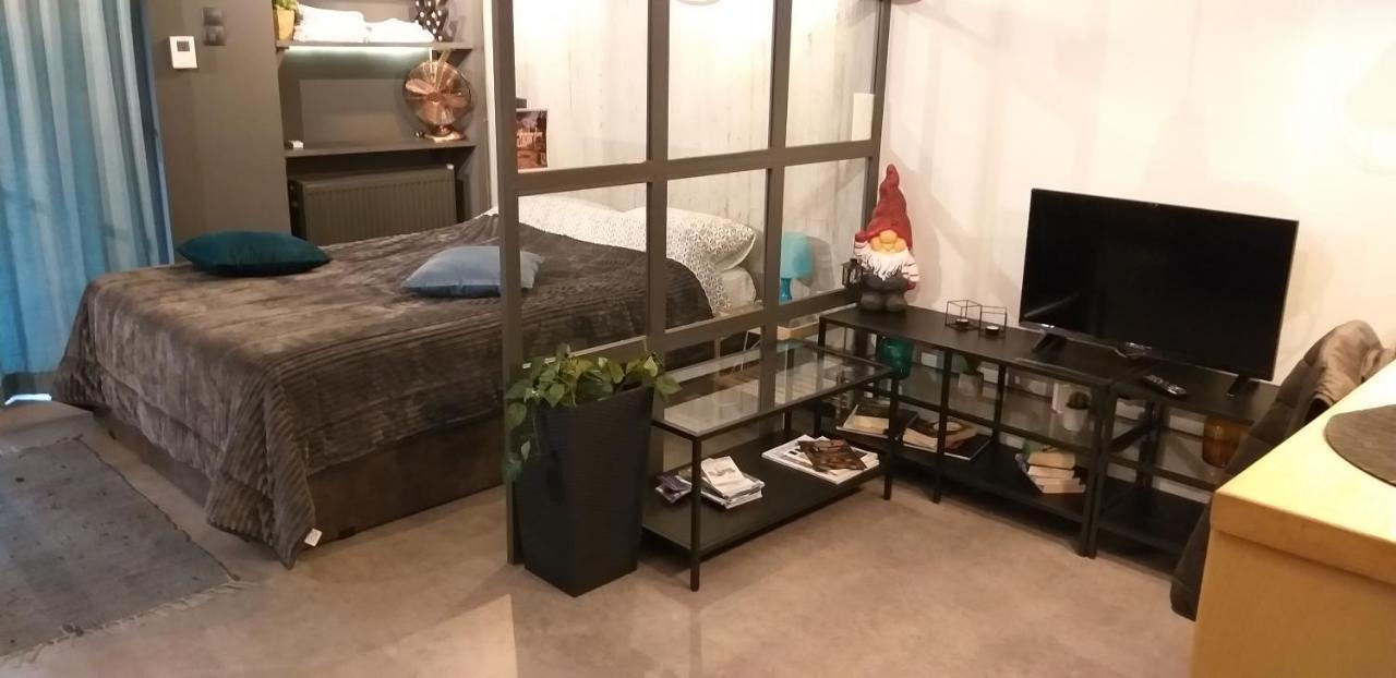 Agias Sofias Apartment