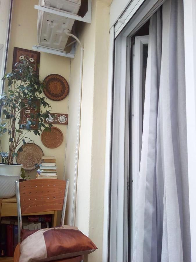Roberto's Apartment *