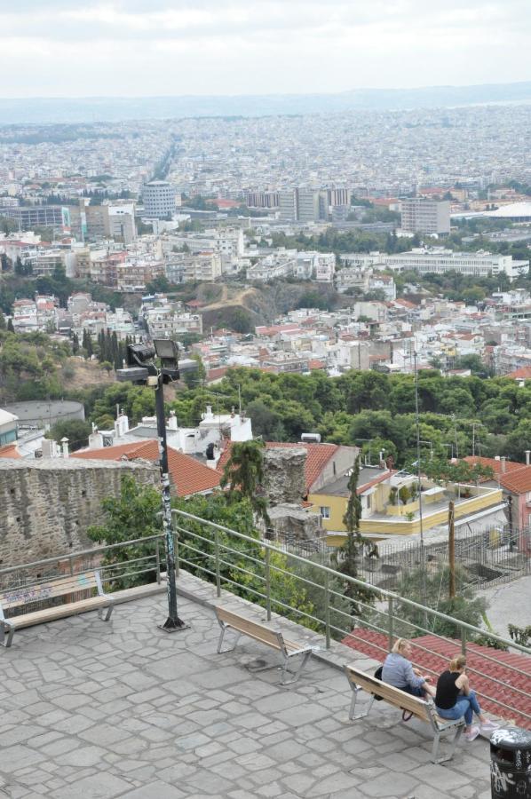 Frida's House In Old Town Tessalónica