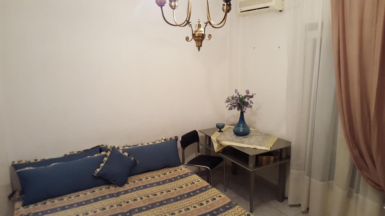Apartment Center Apartment: Beachfront And Concert Hall Proximity Thessaloniki